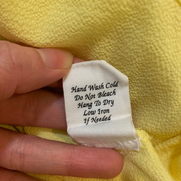 Shoulder Cutoff Ruffle Blouse - Picture 9 of 9